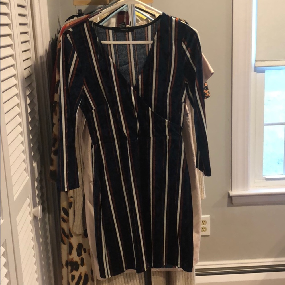 Forever 21 long sleeve dress